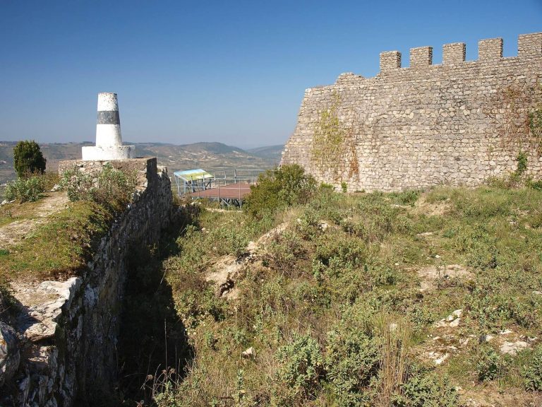 Castelo de Germanelo: A Romanesque Frontier Fortress in Portugal