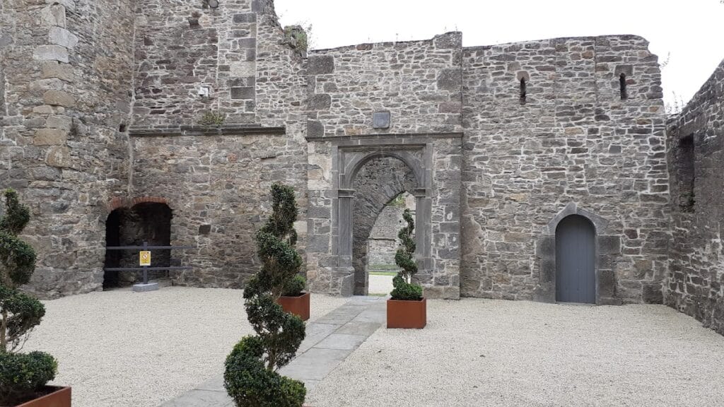 Ormonde Castle: Medieval Castle and Tudor Manor House in Ireland 3 Ormonde Castle