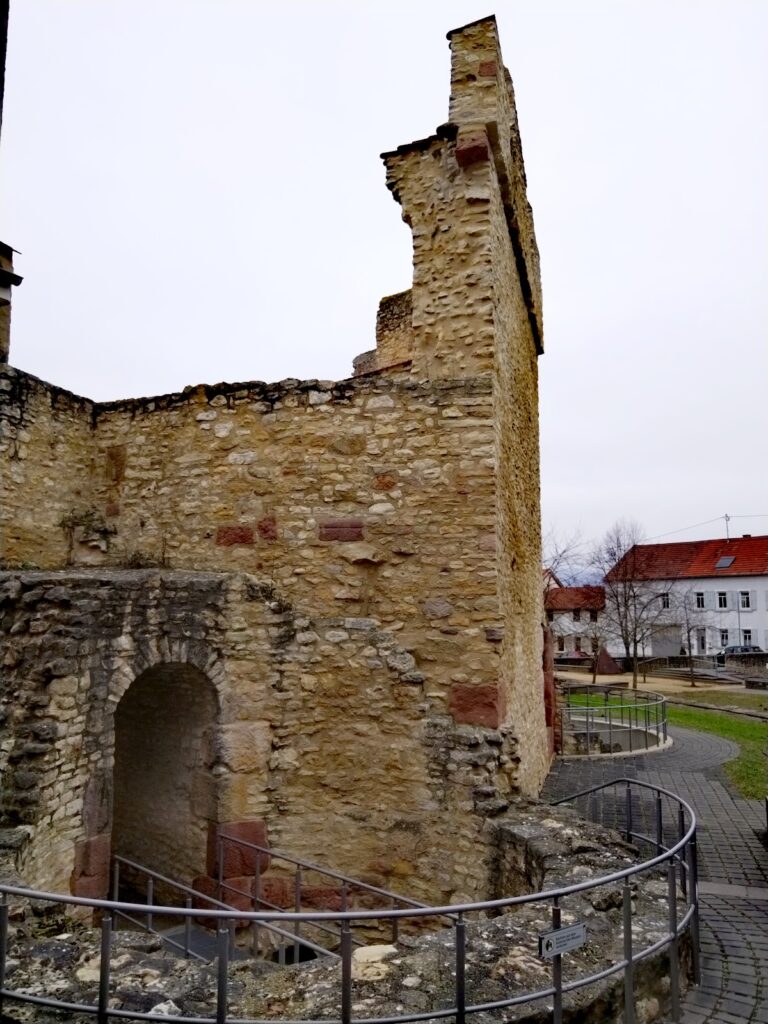 Imperial Palace Ingelheim: A Carolingian and Ottonian Residence in Germany 10 Imperial Palace Ingelheim