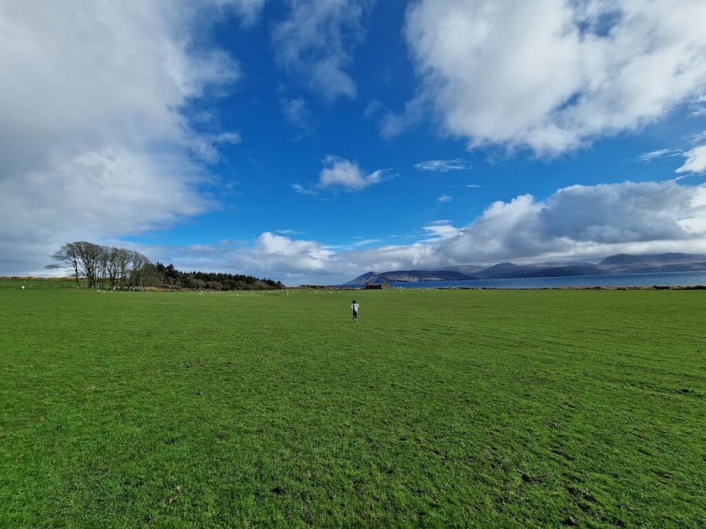 Skipness Castle: A Medieval Fortress on the Kintyre Coast 4 Skipness Castle