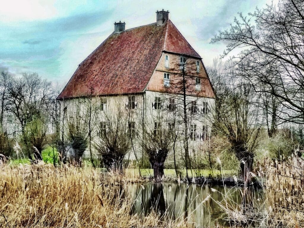 Kolvenburg: A Medieval Moated Castle and Cultural Centre in Germany 2 Kolvenburg