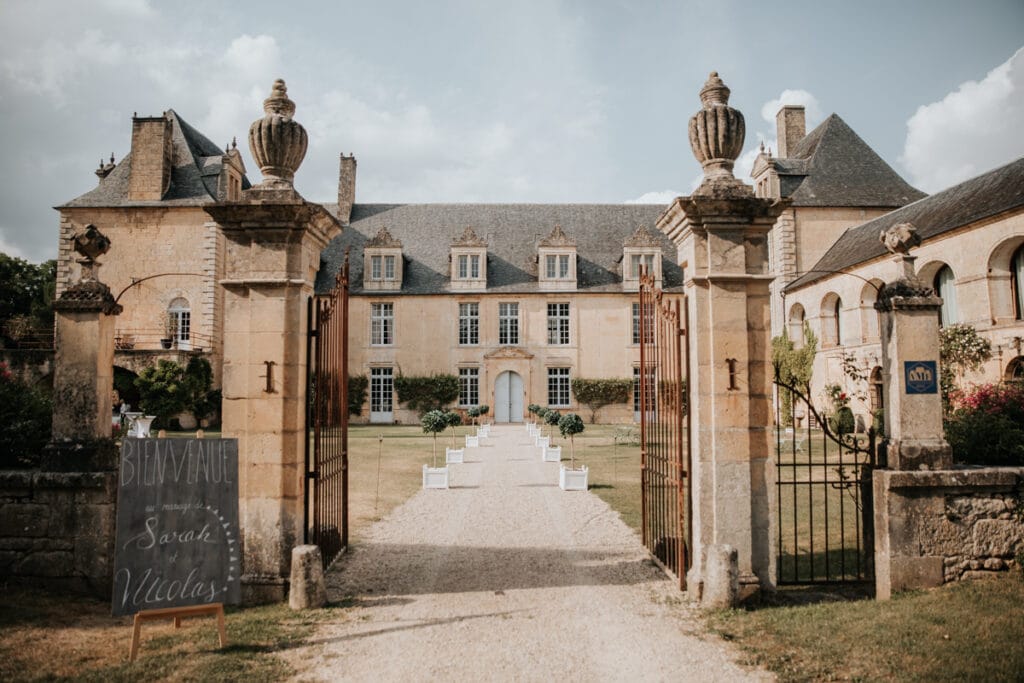Château de Sauvebœuf: A Historic Castle in Aubas, France 6 Château de Sauvebœuf