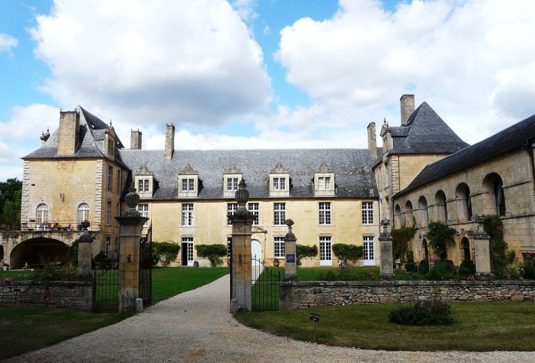 Château de Sauvebœuf: A Seventeenth-Century Château in France