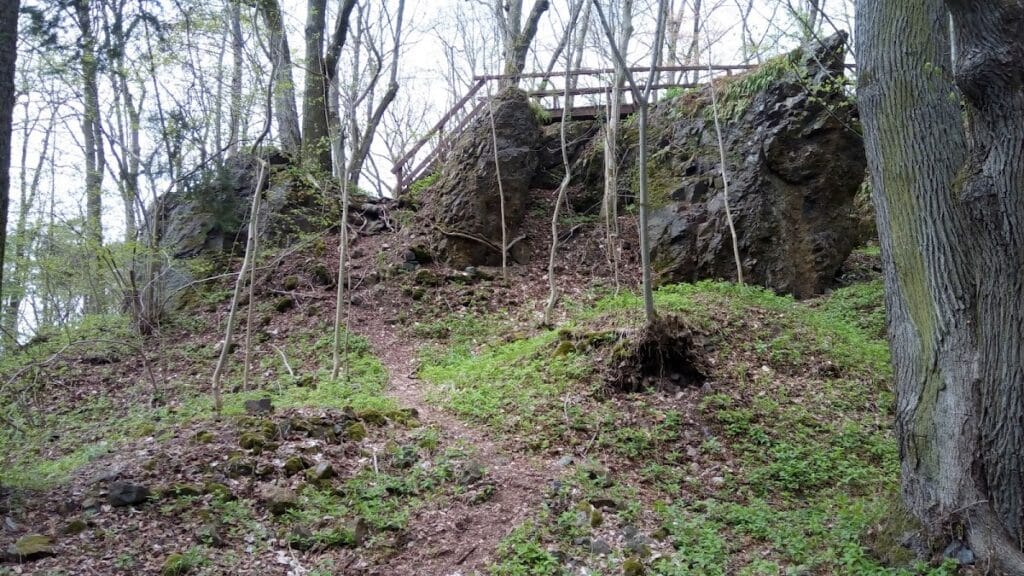 Castle Lopata: A Medieval Fortress in the Czech Republic 7 Castle Lopata