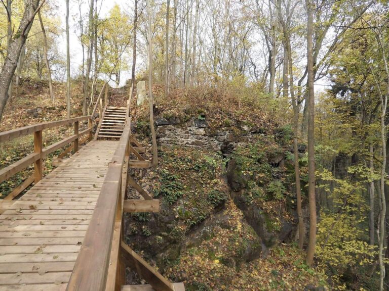 Castle Lopata: A Gothic Castle Ruin in Czechia