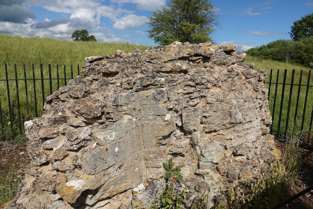 Fotheringhay Castle: A Norman Motte-and-Bailey Castle and Yorkist Residence 2 Fotheringhay Castle