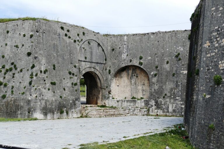 Tepelenë Fortress: A Historic Ottoman and Ali Pasha Stronghold in Albania