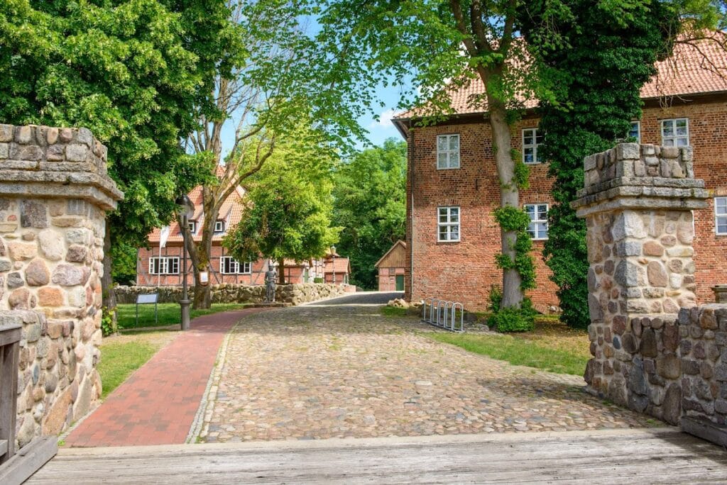 Burg Bodenteich: A Moated Castle and Administrative Center in Germany 4 Burg Bodenteich