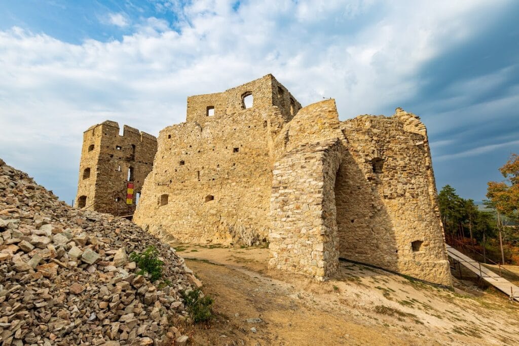 Hrušov Castle