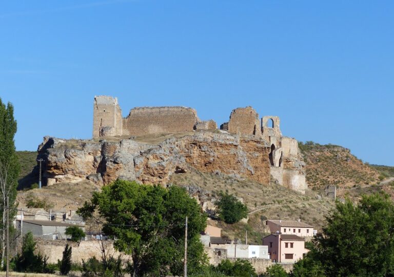 Castle of Zorita de los Canes: A Historic Fortress in Spain