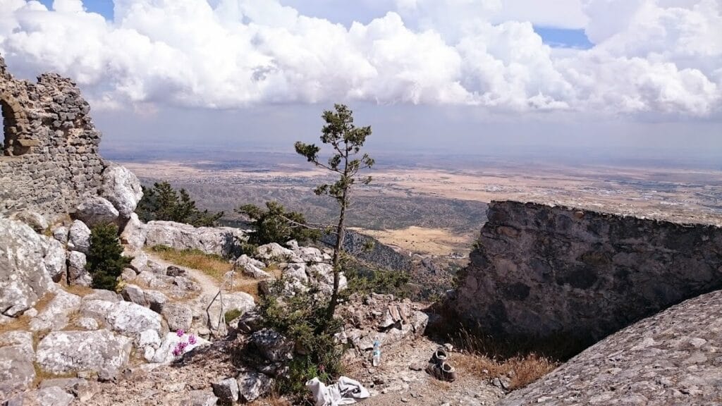 Buffavento Castle: A Byzantine and Lusignan Mountain Fortress in Cyprus 2 Buffavento Castle