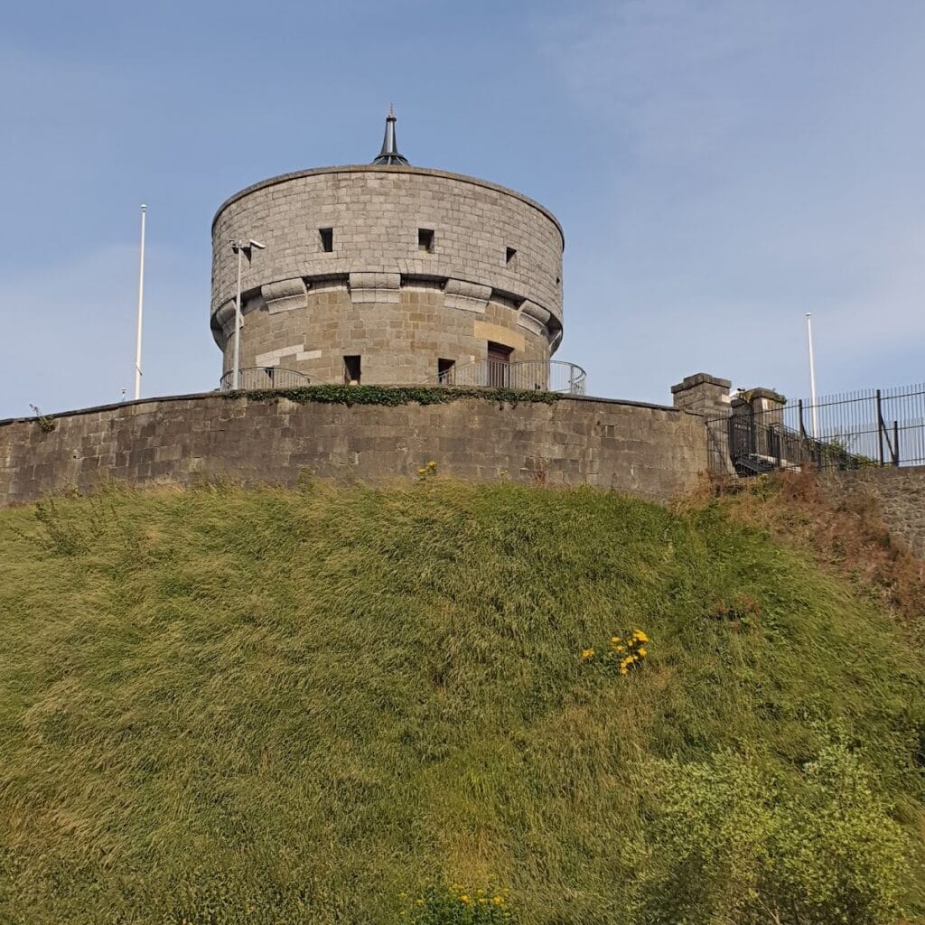 Millmount Fort: A Historic Fortified Complex in Drogheda, Ireland 2 Millmount Fort