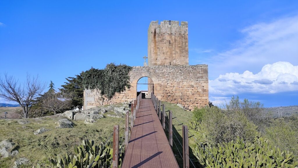 Castelo de Longroiva