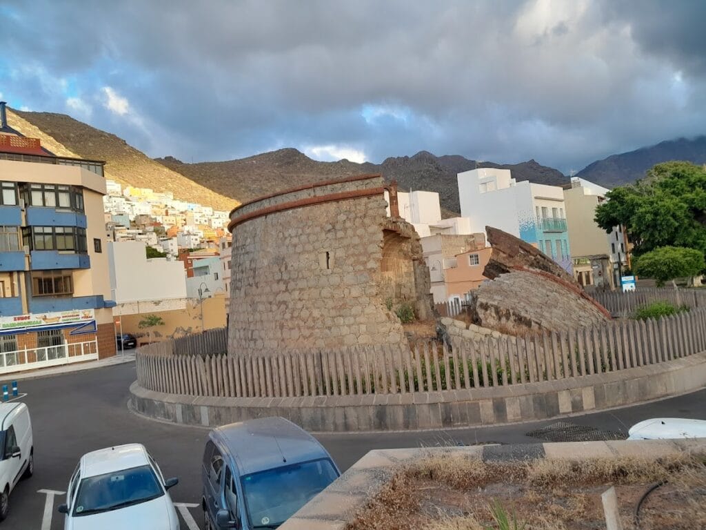 San Andrés Castle: A Coastal Defensive Tower in Tenerife 2 San Andrés Castle