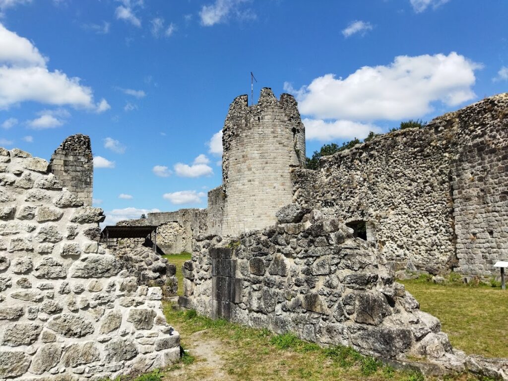 Château de Ventadour: A Medieval Fortress in Moustier-Ventadour, France 9 Château de Ventadour