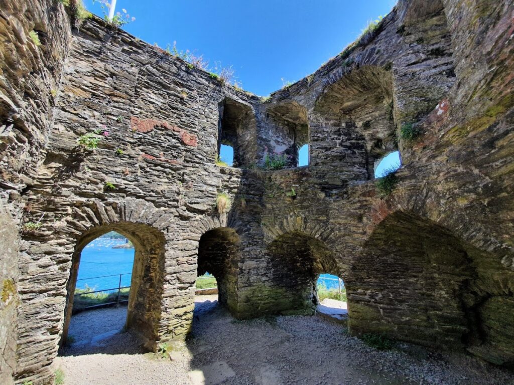 St Catherine's Castle, Fowey: A Tudor Coastal Defense Fortification in England 10 St Catherine's Castle