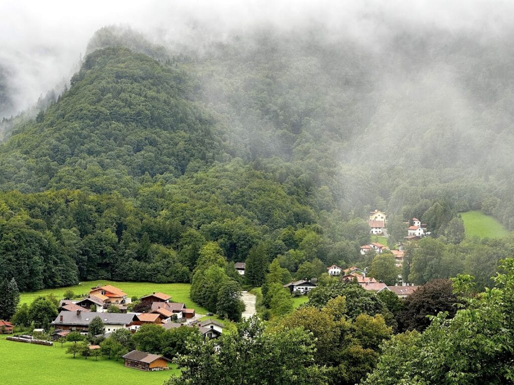 Hohenaschau Castle: Medieval Fortress and Noble Seat in Germany 5 Hohenaschau Castle
