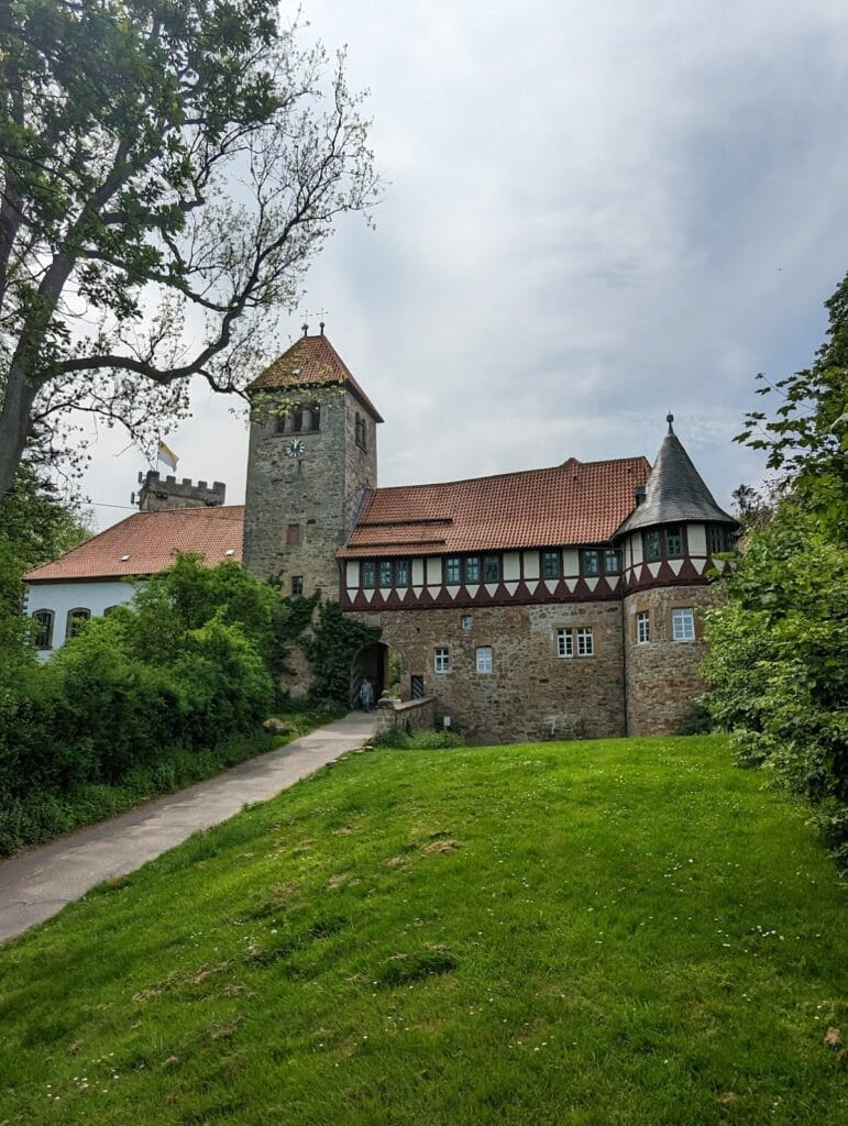 Wohldenberg Castle: A Medieval Stronghold and Administrative Center in Germany 7 Wohldenberg Castle