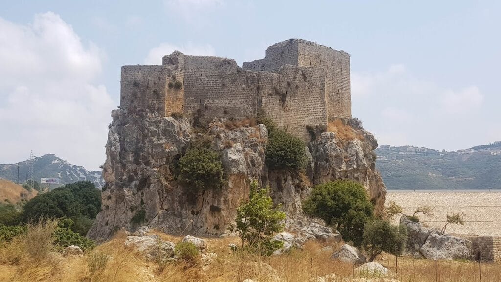 Mseilha Fort: A Seventeenth-Century Lebanese River-Crossing Fortress 1 Mseilha Fort