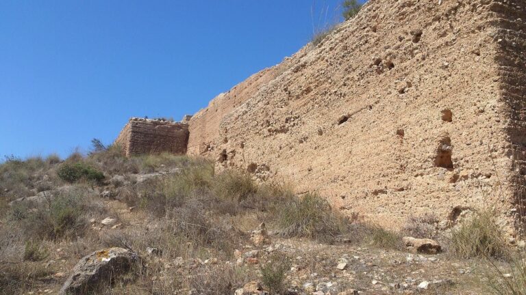 Castillo de la Asomada: An Islamic Fortification in Murcia