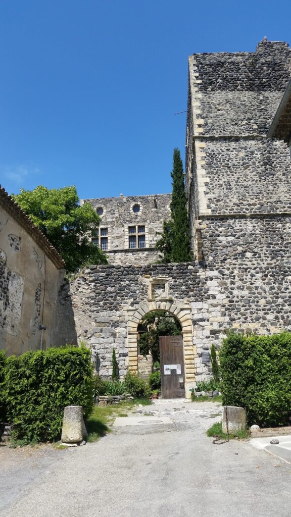 Château d'Alba-la-Romaine: A Historic Fortress in France 9 Château d'Alba-la-Romaine