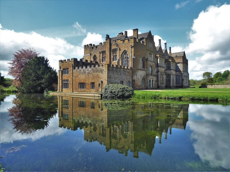 Broughton Castle: A Medieval Fortified Manor House in Oxfordshire