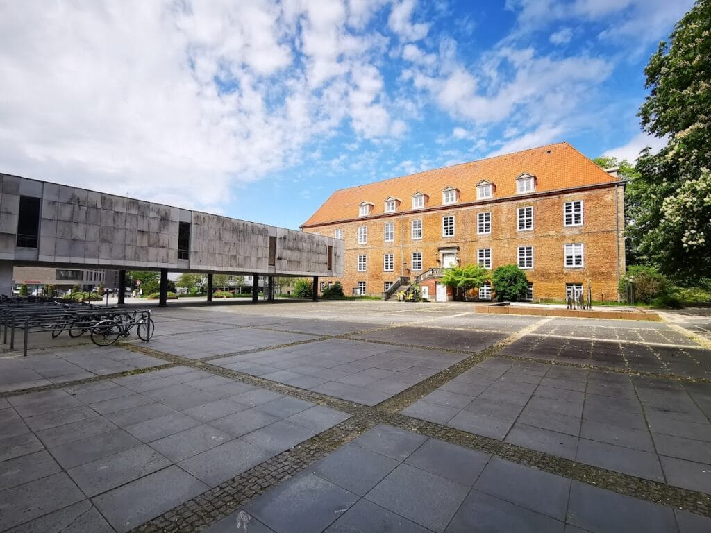 Kiel Castle: A Ducal Residence and Cultural Centre in Germany 1 Kiel Castle