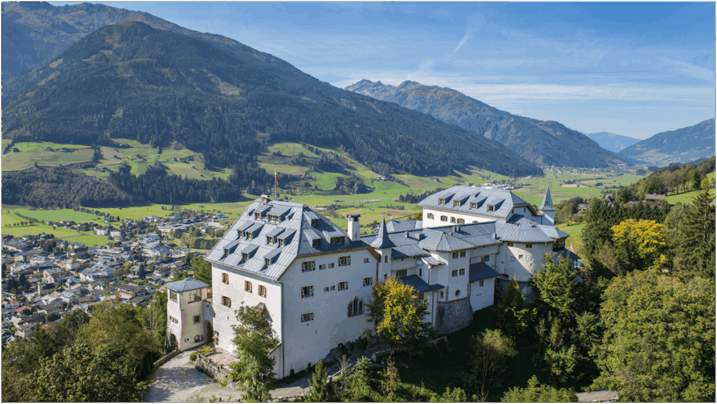 Mittersill Castle: A Medieval Administrative and Residential Fortress in Austria 1 Mittersill Castle