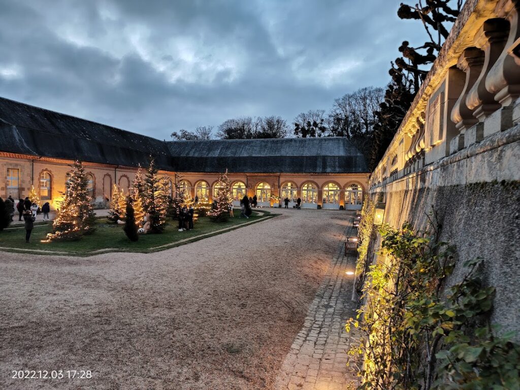 Château de Bouges: A Historic French Country Pavilion 9 Château de Bouges