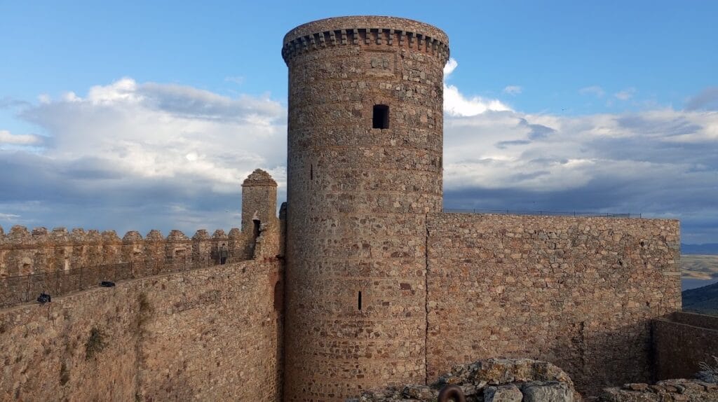 Castillo de la Puebla de Alcocer: Medieval Fortress in Spain 2 Castillo de la Puebla de Alcocer