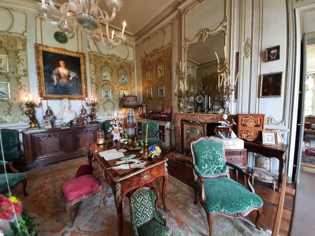 Château de Vendeuvre: An Eighteenth-Century Norman Country House in France 2 Château de Vendeuvre