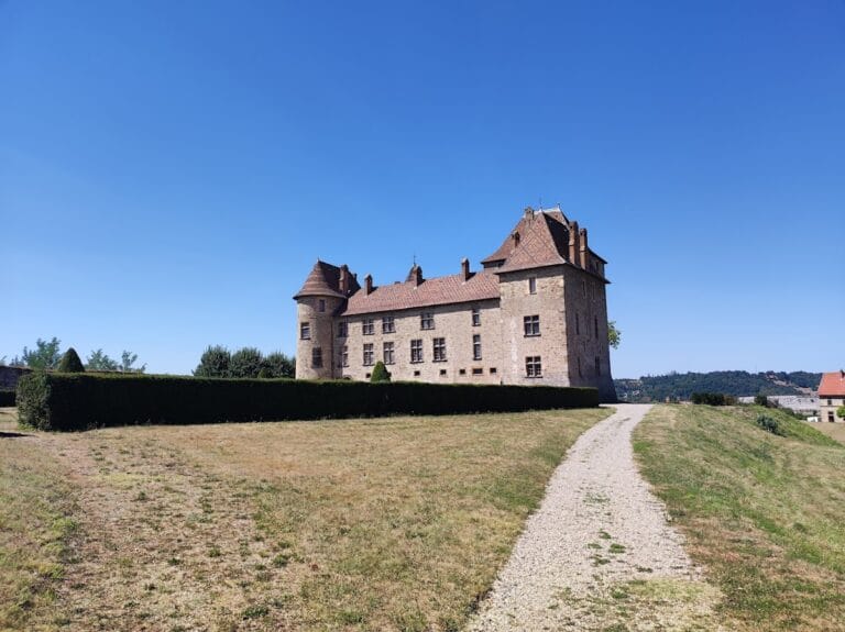 Château de Septème: A Medieval Fortress and Historic Residence in France