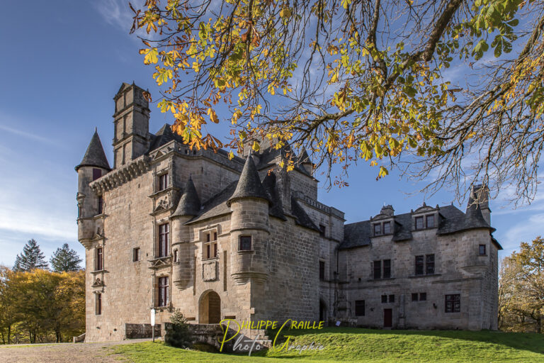Château de Sédières: A Historic Castle in Clergoux, France