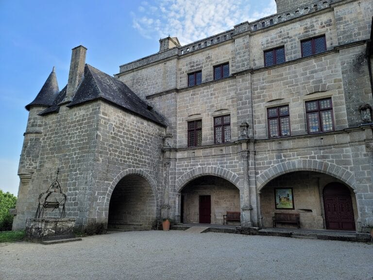 Château de Sédières: A Medieval Castle Remodeled in the Renaissance