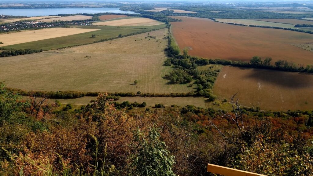 Vinné Castle: A Medieval Gothic Fortress in Slovakia 7 Vinné Castle