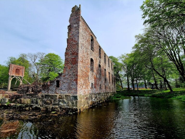 Trøjborg: A Historic Medieval and Renaissance Castle in Denmark