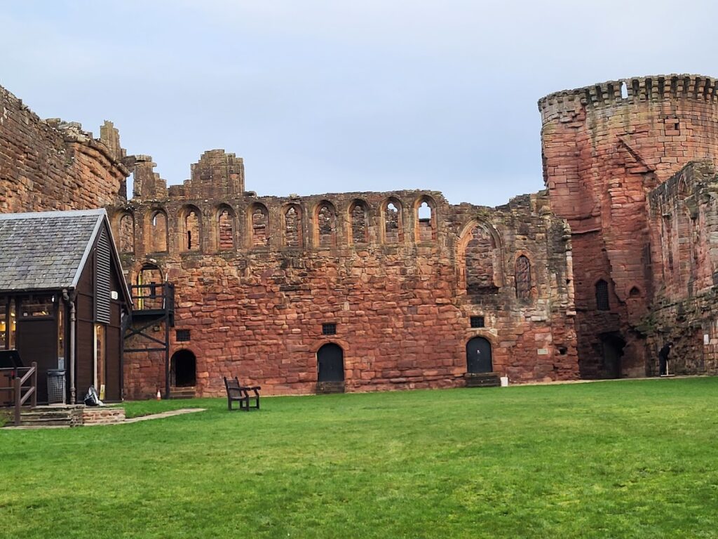 Bothwell Castle: A Medieval Scottish Fortress Near Uddingston 8 Bothwell Castle