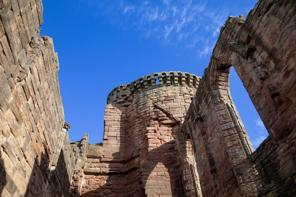 Bothwell Castle: A Medieval Scottish Fortress Near Uddingston 10 Bothwell Castle