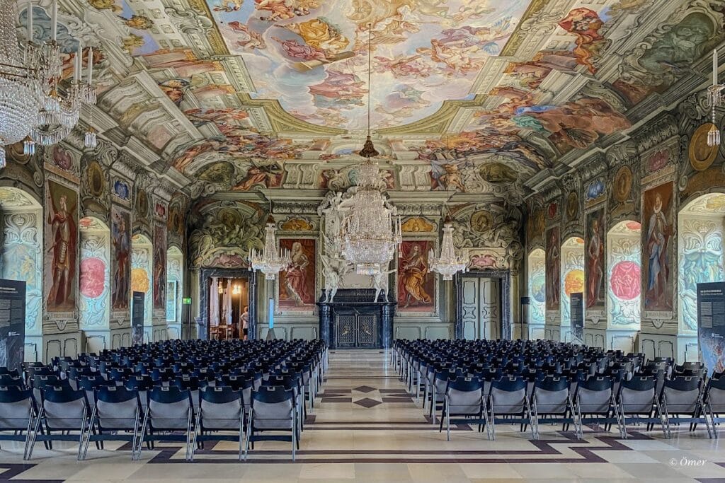 New Residence, Bamberg: A Renaissance and Baroque Prince-Bishops’ Palace 1 New Residence, Bamberg