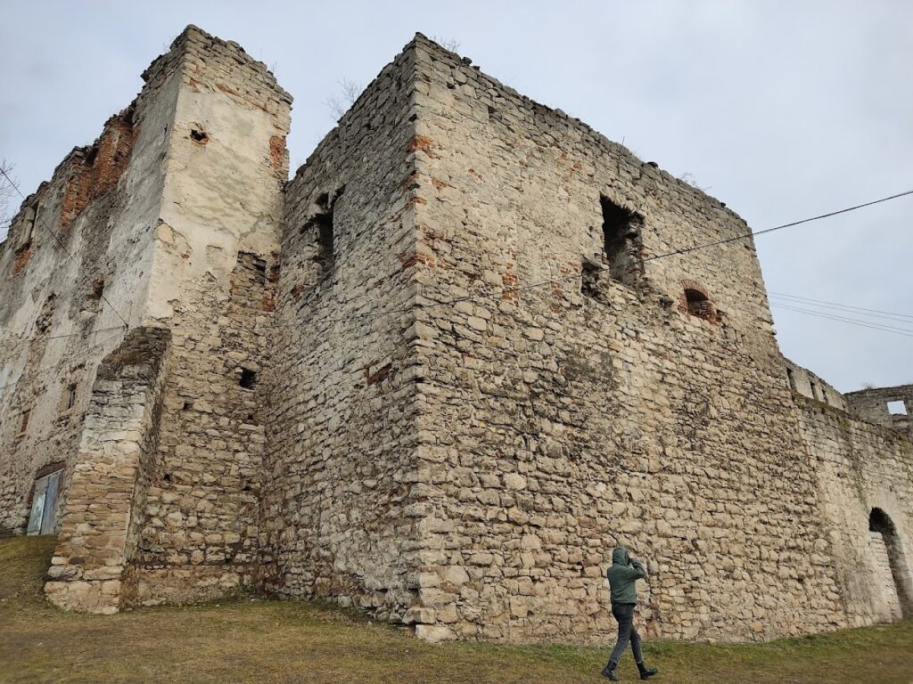 Chortkiv Castle: A Historic Fortress in Ukraine 8 Chortkiv Castle