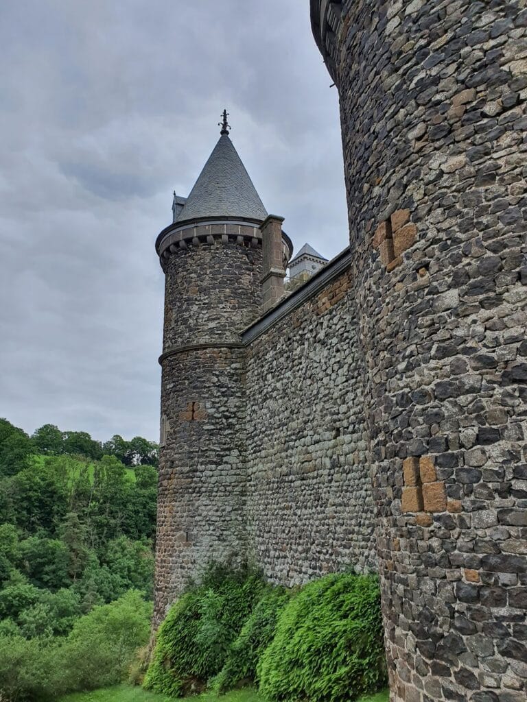 Château du Sailhant: A Medieval Fortified Castle in France 4 Château du Sailhant