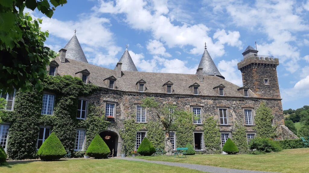Château du Sailhant: A Medieval Fortified Castle in France 5 Château du Sailhant