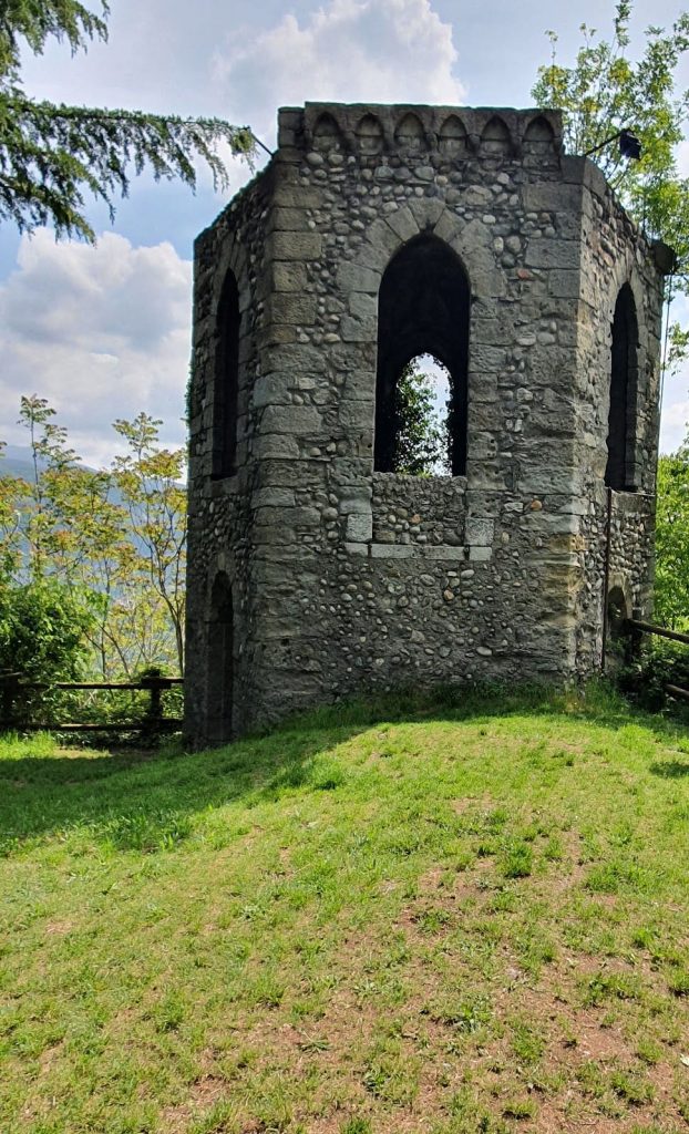 Castello Baradello: The Hilltop Fortress of Como 3 Castello Baradello