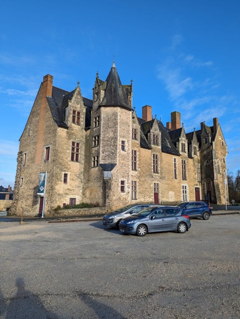 Château de Baugé: An Angevin Hunting Lodge and Historic Monument in France 2 Château de Baugé