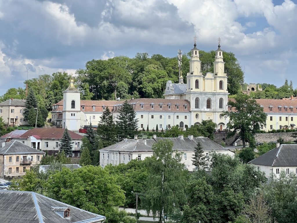 Buchach Castle: A Historic Fortress in Ukraine 8 Buchach Castle
