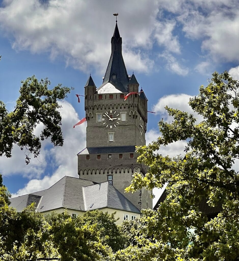 Schwanenburg: The Medieval Castle and Ducal Residence of Kleve, Germany 2 Schwanenburg