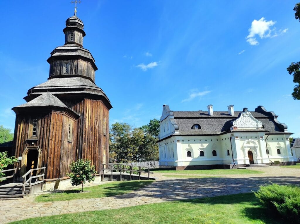 Baturyn Fortress: A Cossack Hetmanic Stronghold in Ukraine 3 Baturyn Fortress