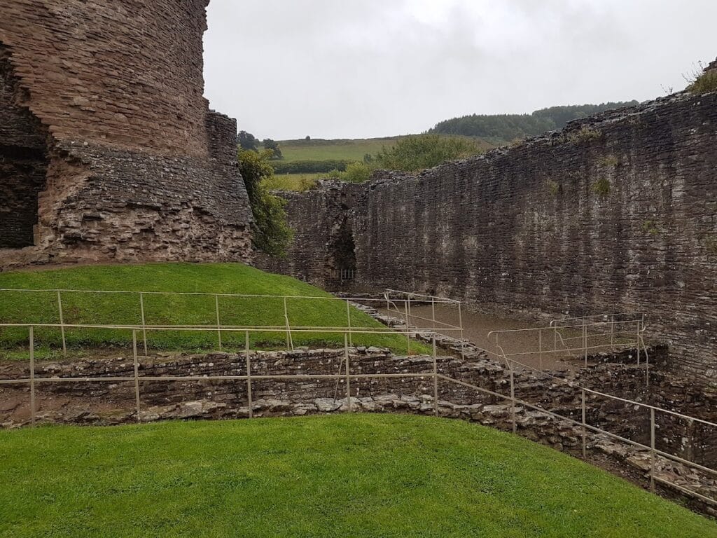 Skenfrith Castle