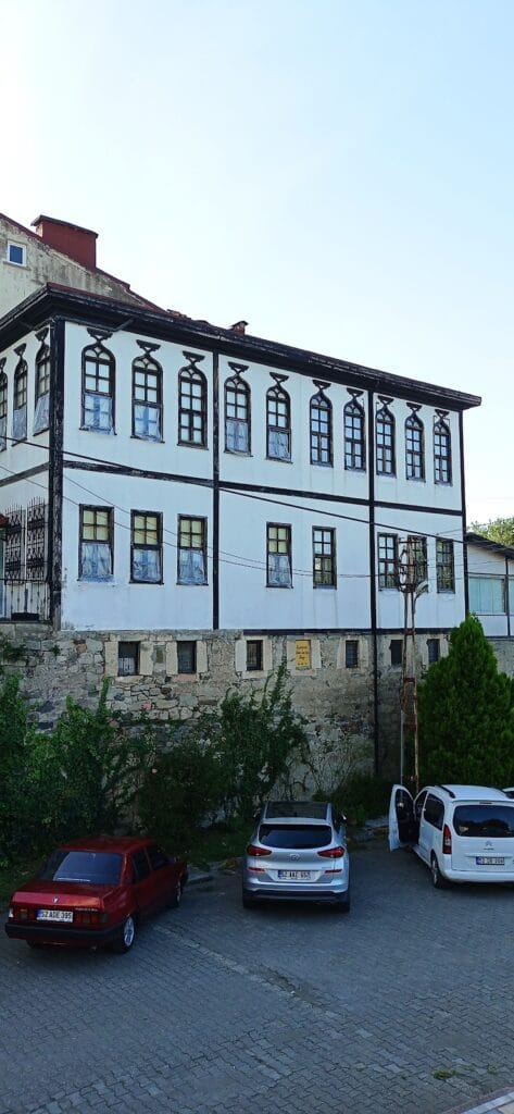 Bolaman Castle: A Historic Coastal Fortress in Türkiye 2 Bolaman Castle