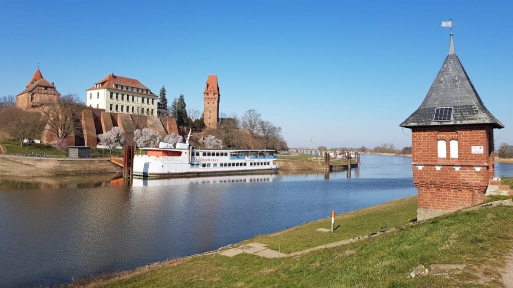 Burg Tangermünde: A Medieval Fortress and Residence in Germany 4 Burg Tangermünde